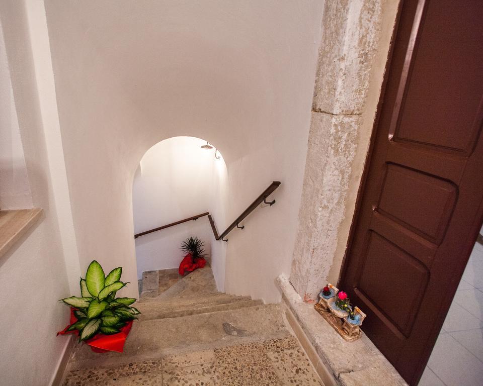Отель L'Antico Borgo Джераче Экстерьер фото